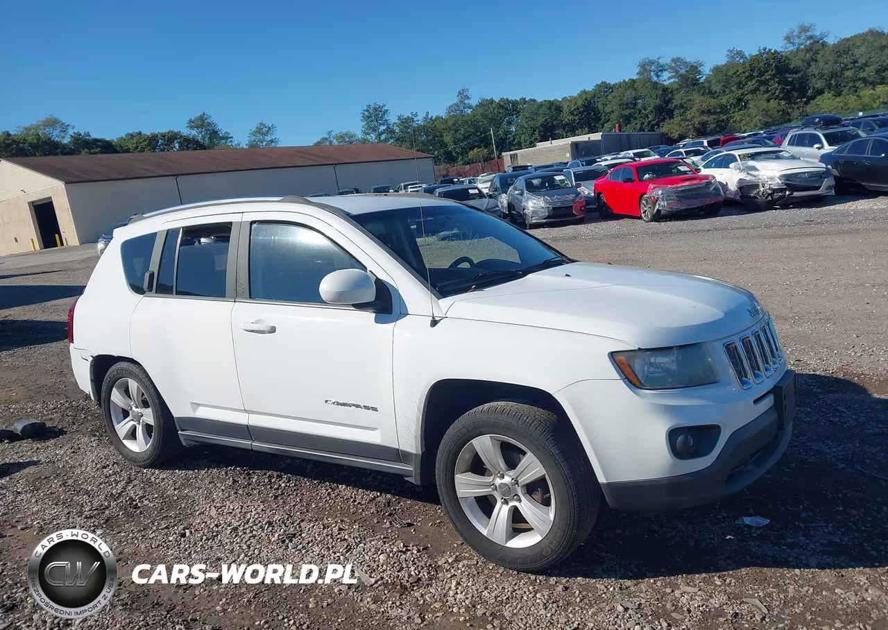 2014 Jeep Compass Latitude VIN:1C4NJDEB0ED741284 - 12