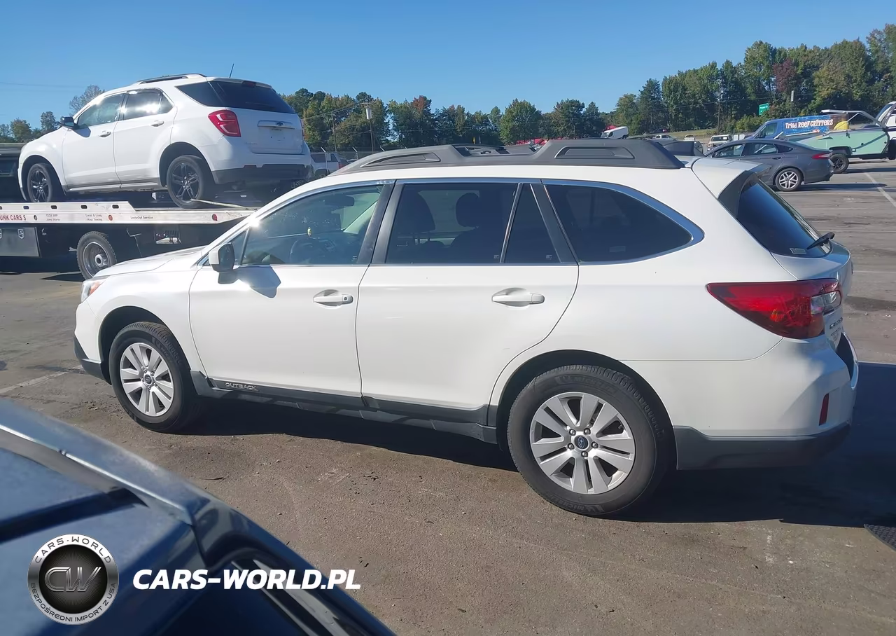 2017 Subaru Outback 2.5I Premium VIN:4S4BSACC1H3390059 - 14