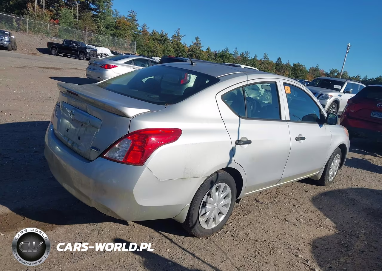 2014 Nissan Versa 1.6 S+ VIN:3N1CN7AP2EL858196 - 4