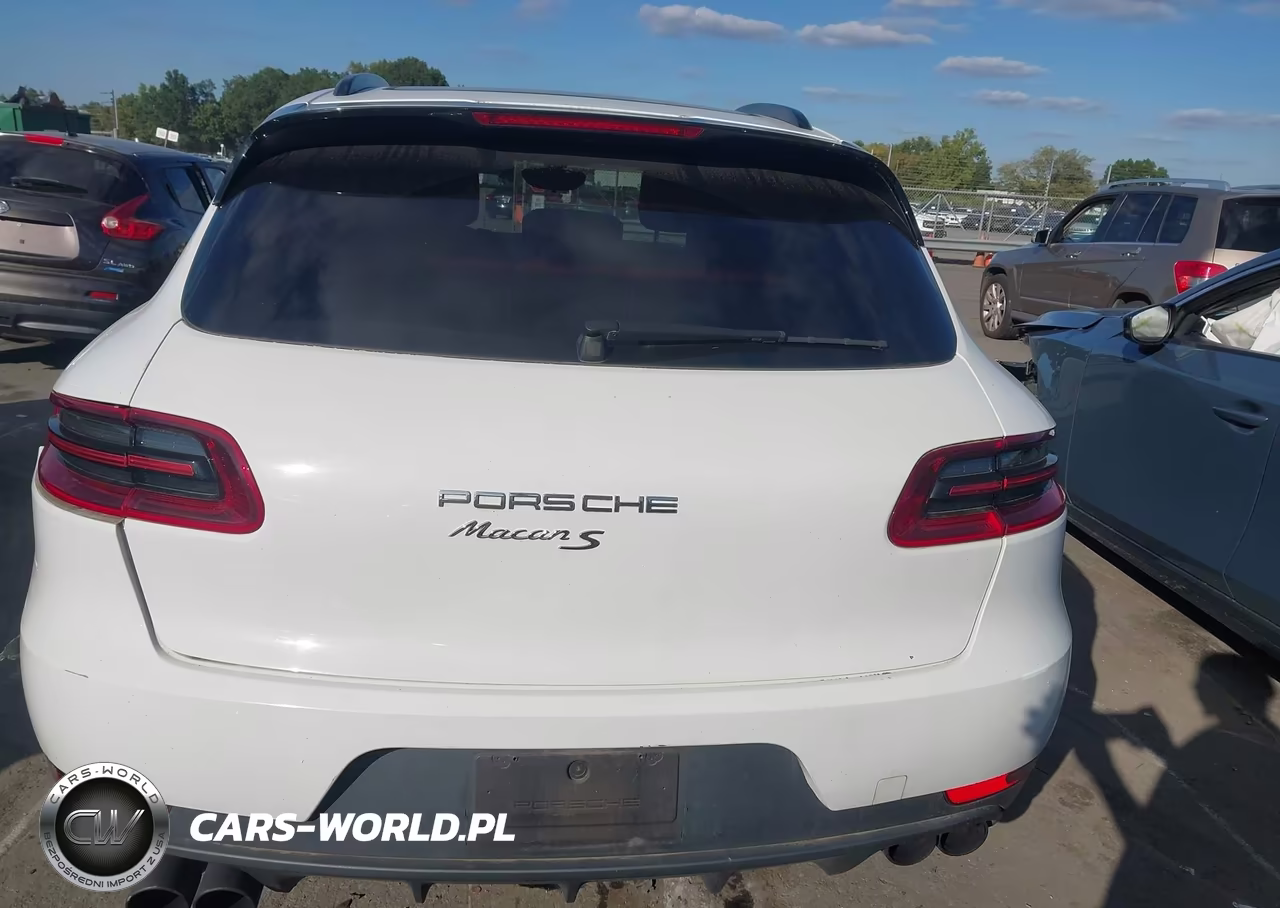 2015 Porsche Macan S VIN:WP1AB2A55FLB56805 - 16