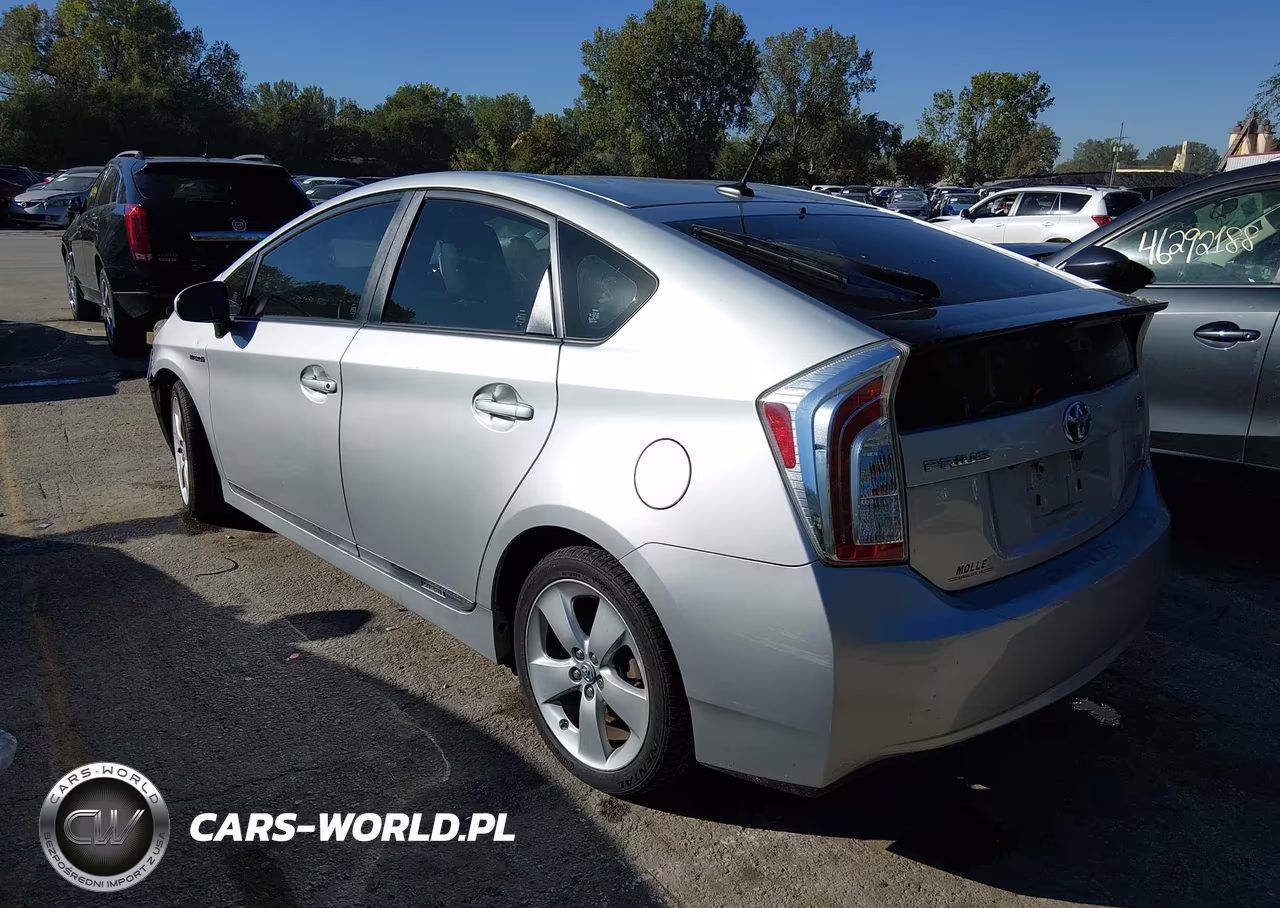 2012 Toyota Prius Five VIN:JTDKN3DU8C5437065 - 3