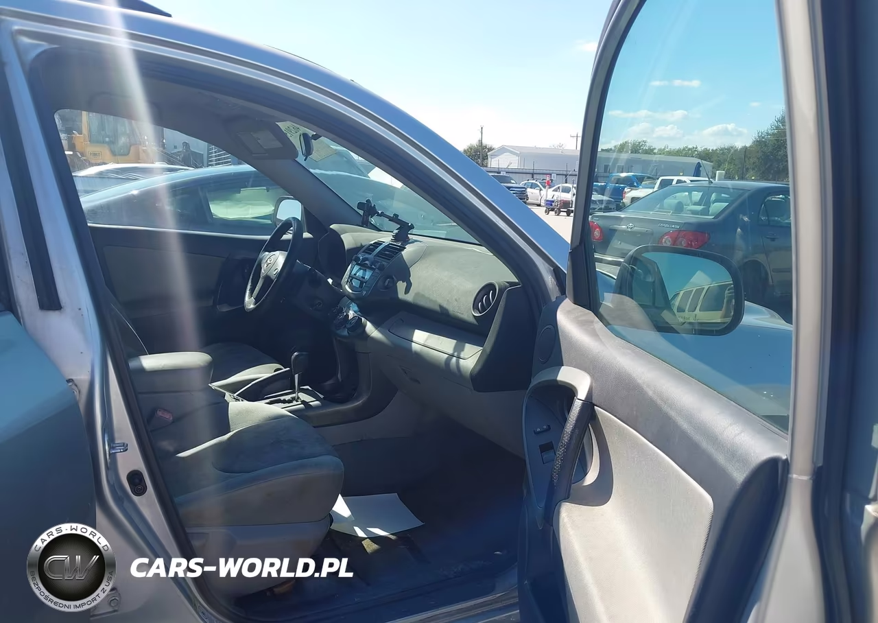 2011 Toyota Rav4 VIN:2T3ZF4DVXBW054553 - 5