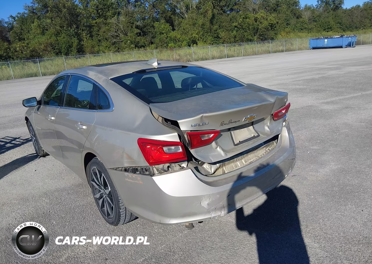 2016 Chevrolet Malibu 1Lt VIN:1G1ZE5ST1GF205971 - 3