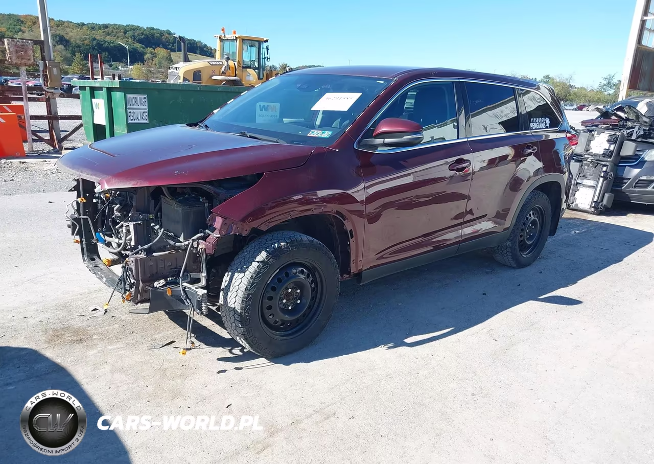 2019 Toyota Highlander Le VIN:5TDBZRFH9KS733518 - 2