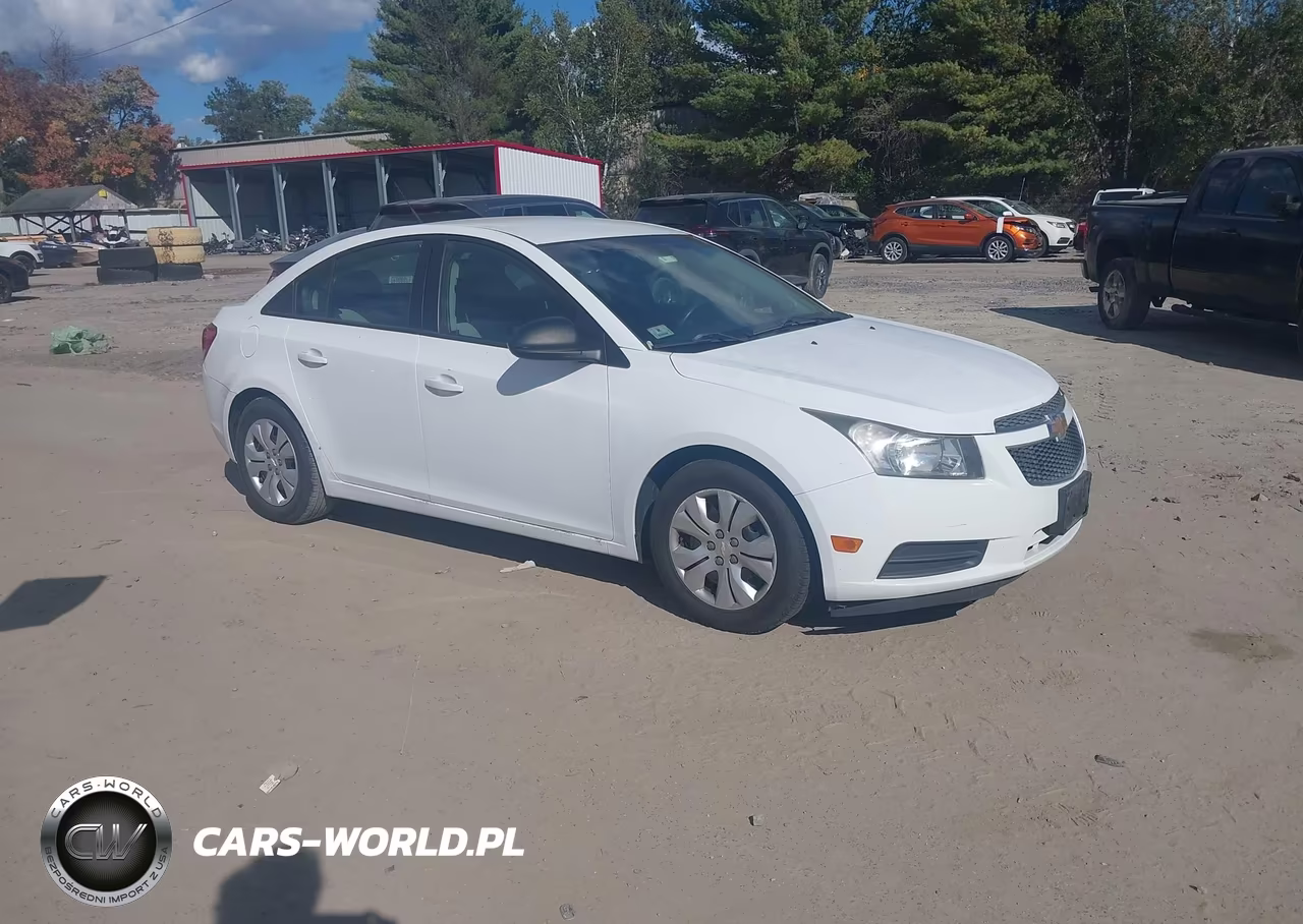 2013 Chevrolet Cruze Ls Auto