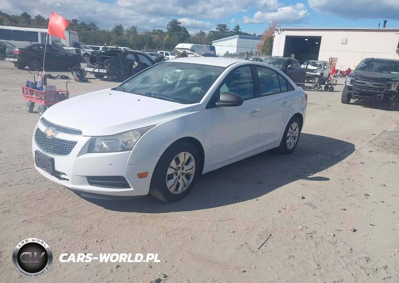 2013 Chevrolet Cruze Ls Auto VIN:1G1PA5SG0D7233773 - 2