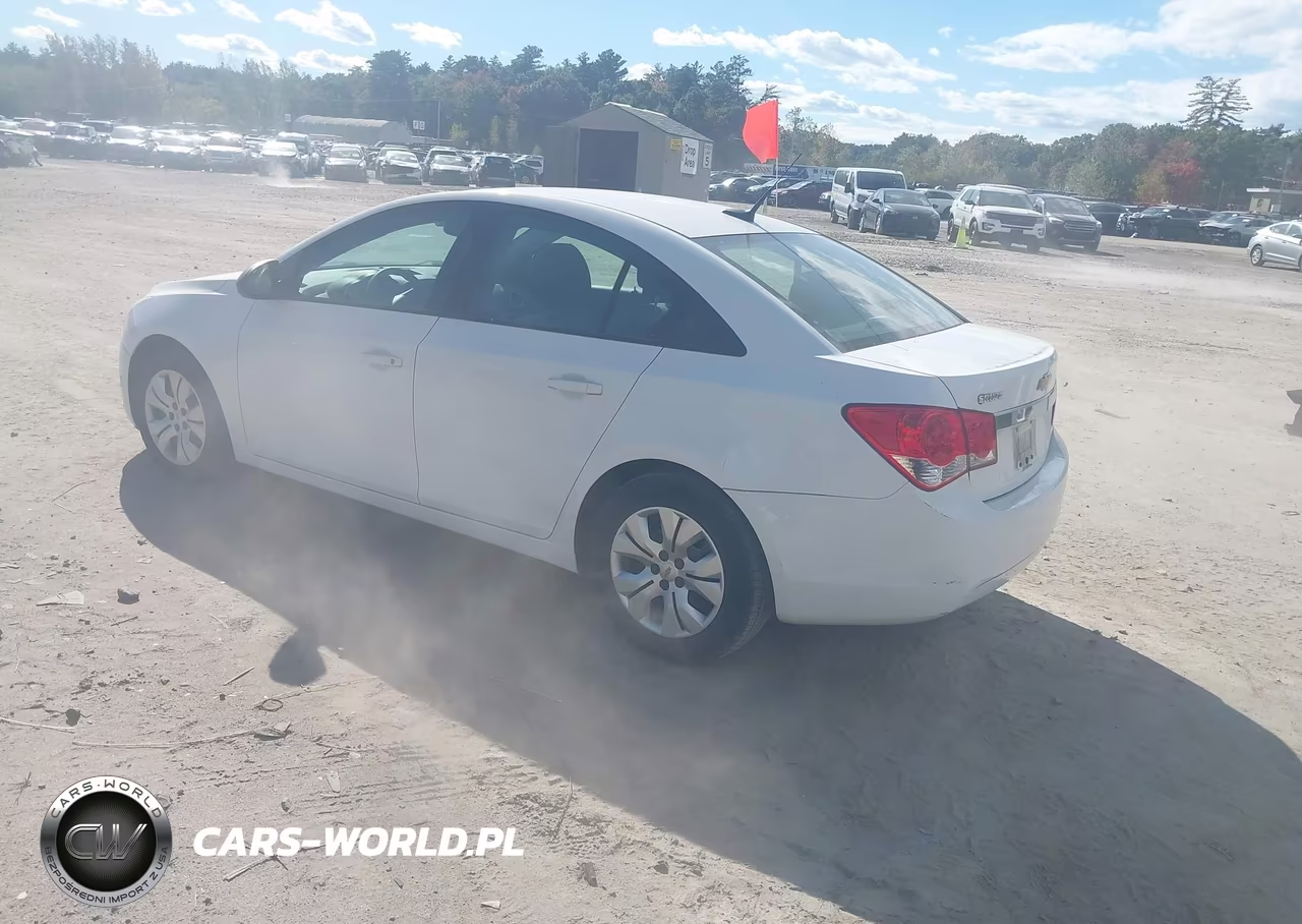2013 Chevrolet Cruze Ls Auto VIN:1G1PA5SG0D7233773 - 3