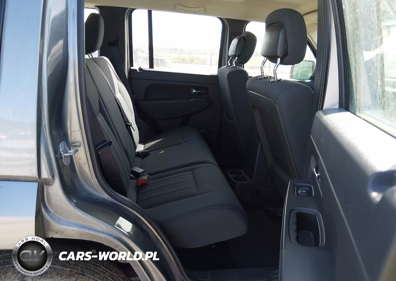 2012 Jeep Liberty Sport VIN:1C4PJMAK9CW111313 - 8