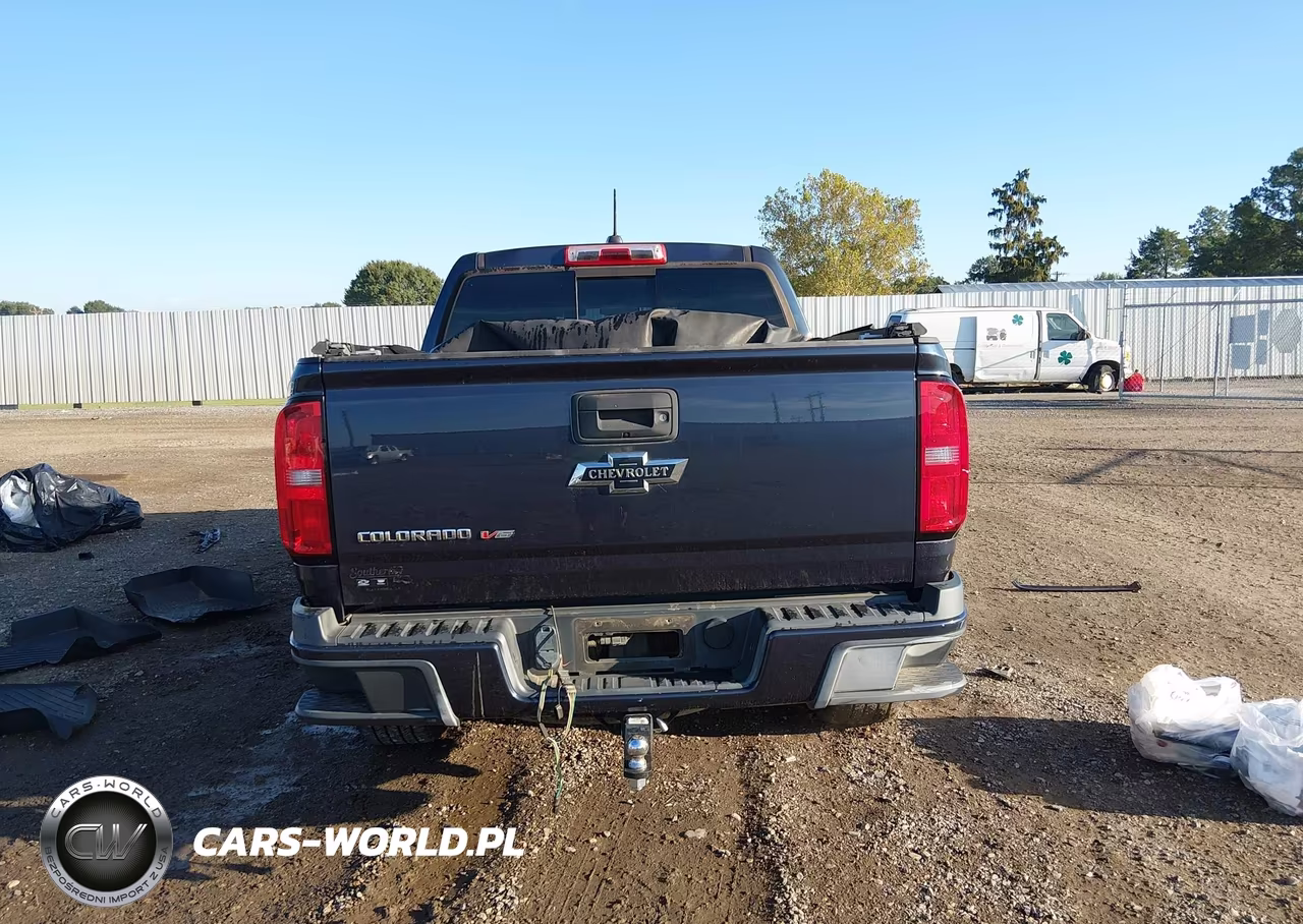 2018 Chevrolet Colorado Z71 VIN:1GCGSDEN9J1198142 - 17