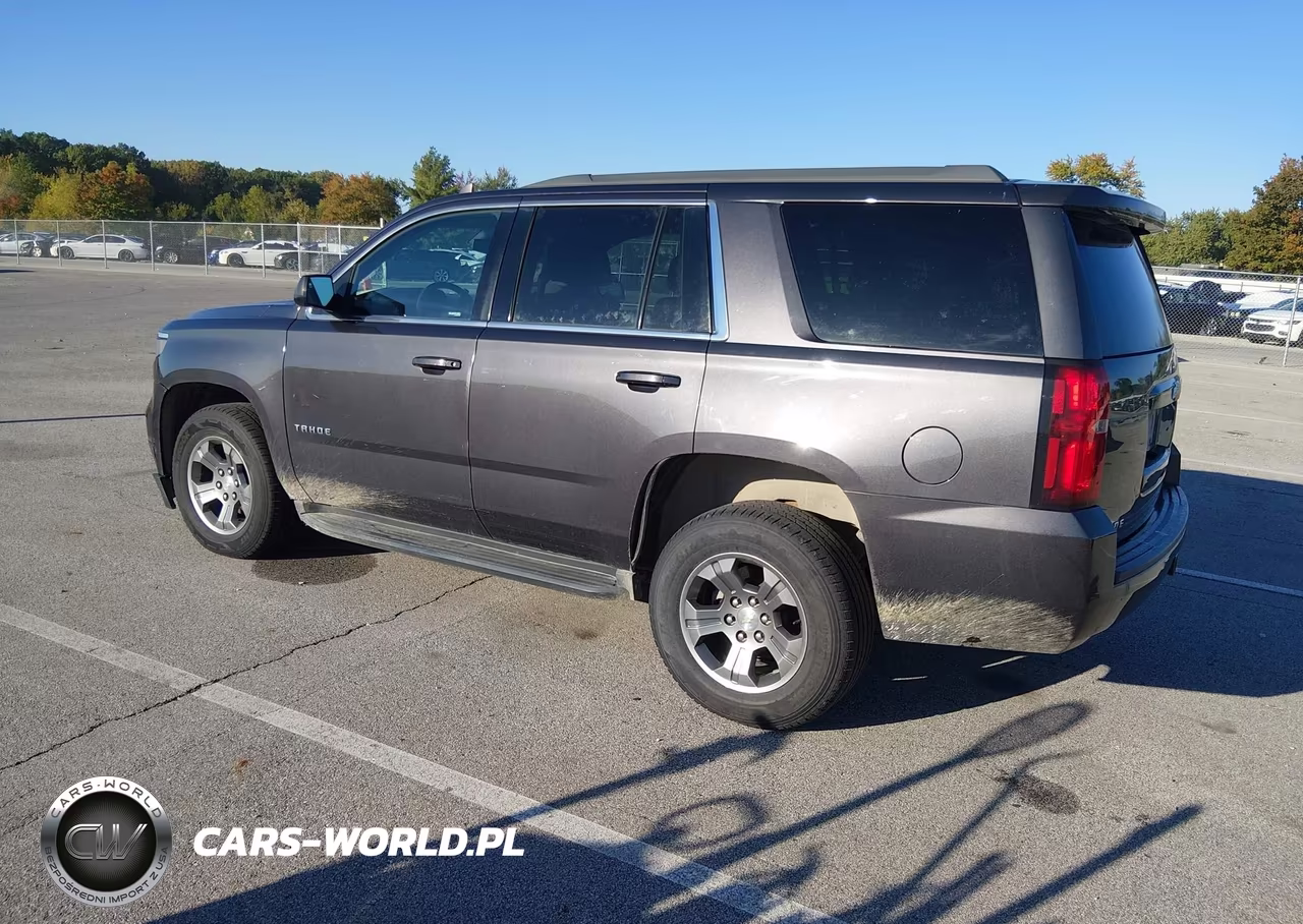 2018 Chevrolet Tahoe Ls VIN:1GNSKAEC4JR333222 - 3