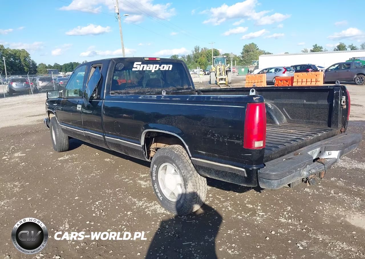 1998 Chevrolet K1500 Silverado Fleetside VIN:1GCEK19R8WE161621 - 3