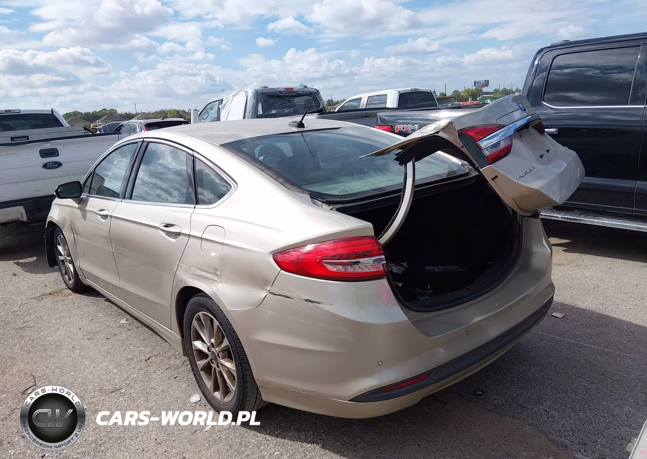 2017 Ford Fusion Se VIN:3FA6P0HD1HR235182 - 3