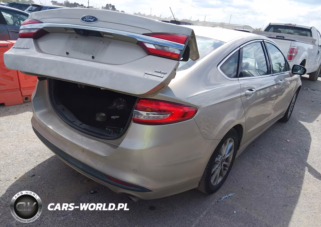 2017 Ford Fusion Se VIN:3FA6P0HD1HR235182 - 4