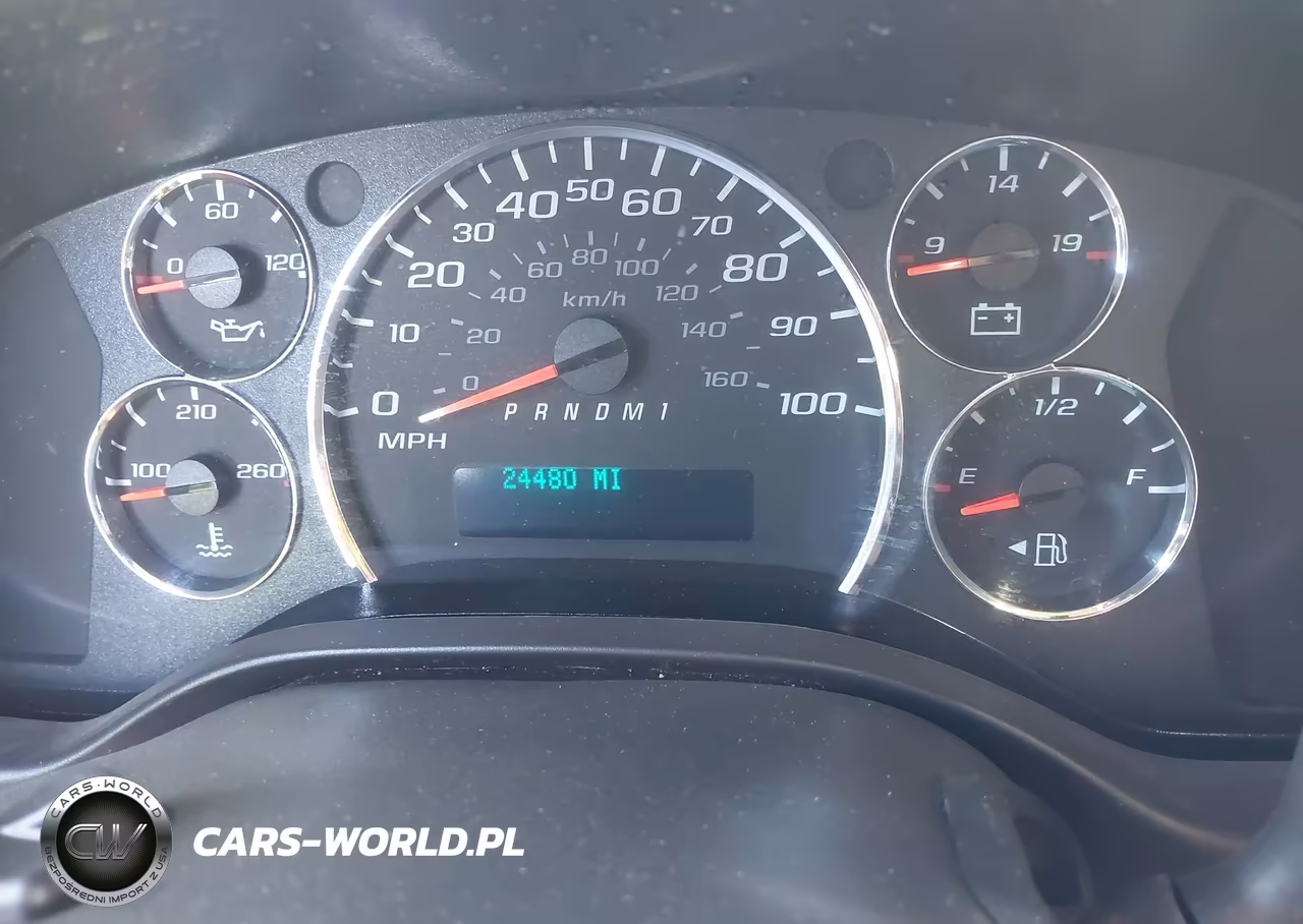 2024 Chevrolet Express G2500 VIN:1GCWGAFP2R1254333 - 15