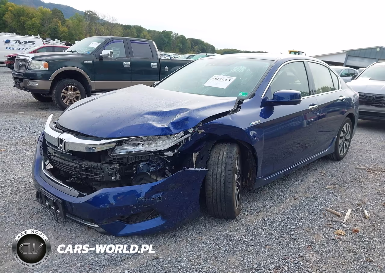 2017 Honda Accord Hybrid Touring VIN:JHMCR6F79HC017253 - 6
