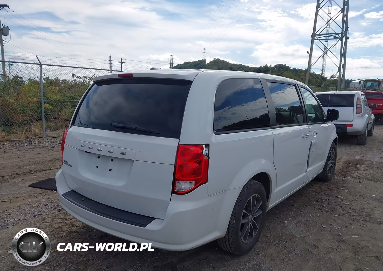 2018 Dodge Grand Caravan Se Plus VIN:2C4RDGBG7JR304108 - 4
