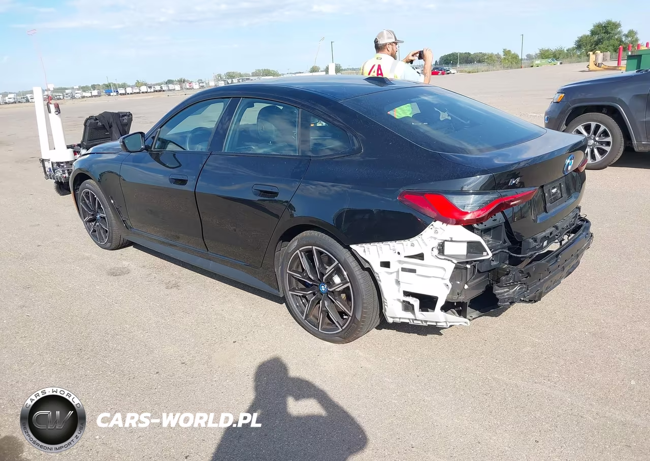 2023 BMW I4 M50 VIN:WBY33AW0XPFP18050 - 3