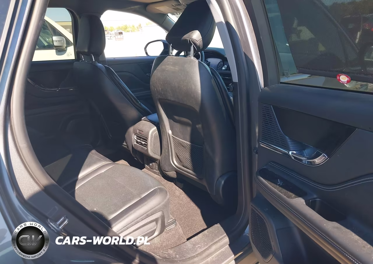 2021 Lincoln Corsair Standard VIN:5LMCJ1D92MUL07993 - 8
