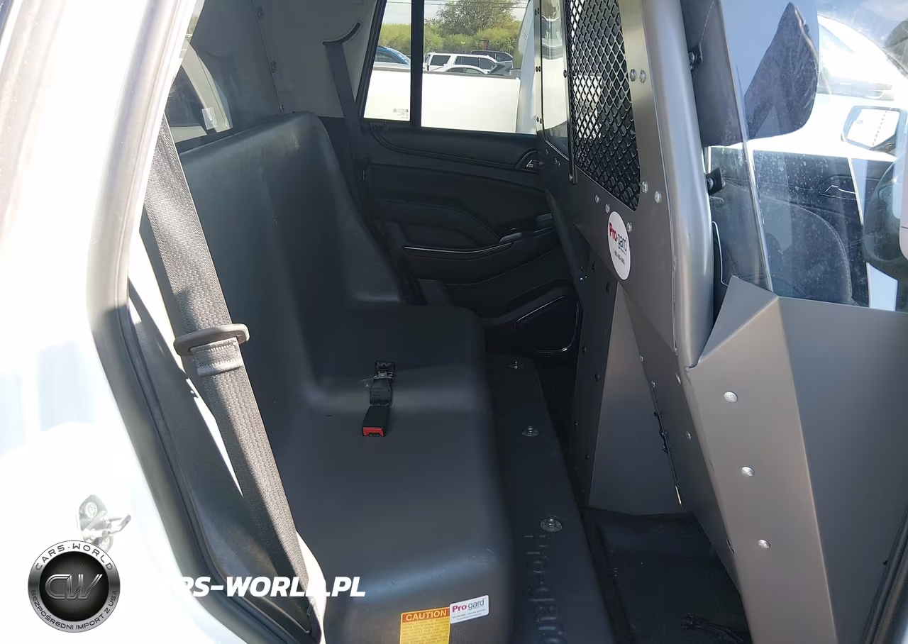 2018 Chevrolet Tahoe Commercial Fleet VIN:1GNLCDECXJR233337 - 8