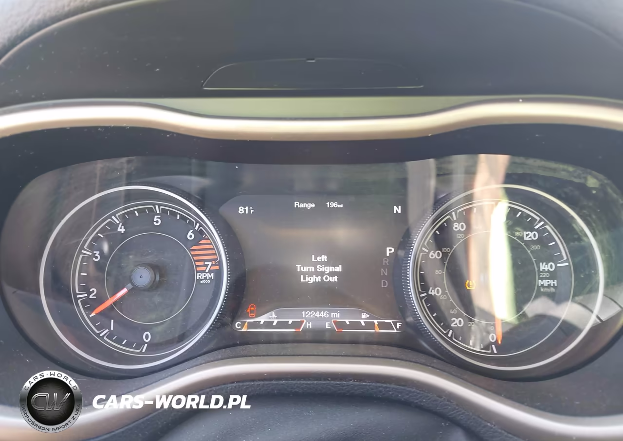 2016 Jeep Cherokee Limited VIN:1C4PJLDBXGW184041 - 7
