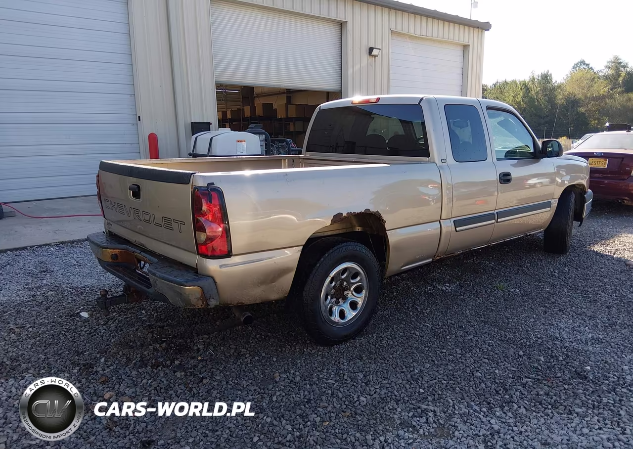 2005 Chevrolet Silverado 1500 VIN:2GCEC19T251389543 - 4