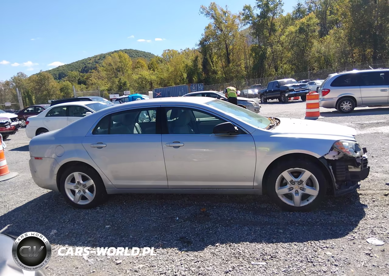 2011 Chevrolet Malibu Ls VIN:1G1ZB5E11BF137621 - 14