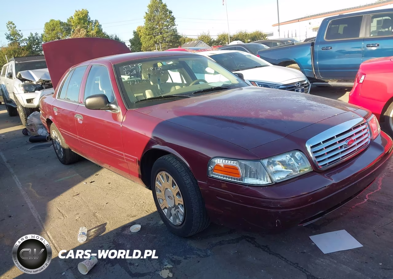 2006 Ford Crown Victoria Standard
