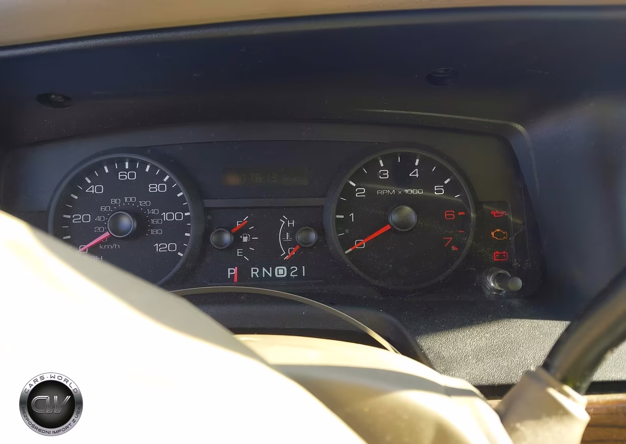 2006 Ford Crown Victoria Standard VIN:2FAFP73V06X105398 - 7