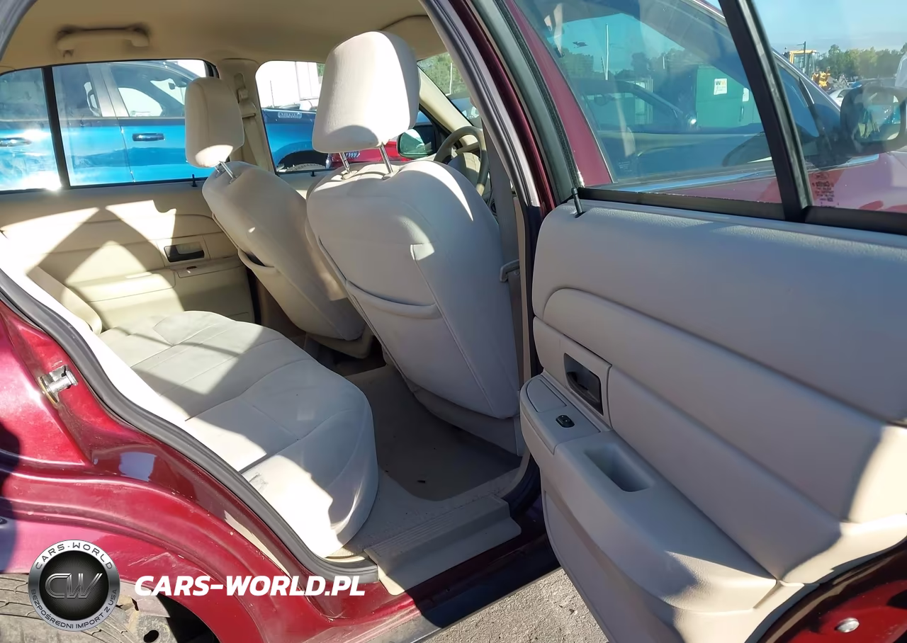 2006 Ford Crown Victoria Standard VIN:2FAFP73V06X105398 - 8