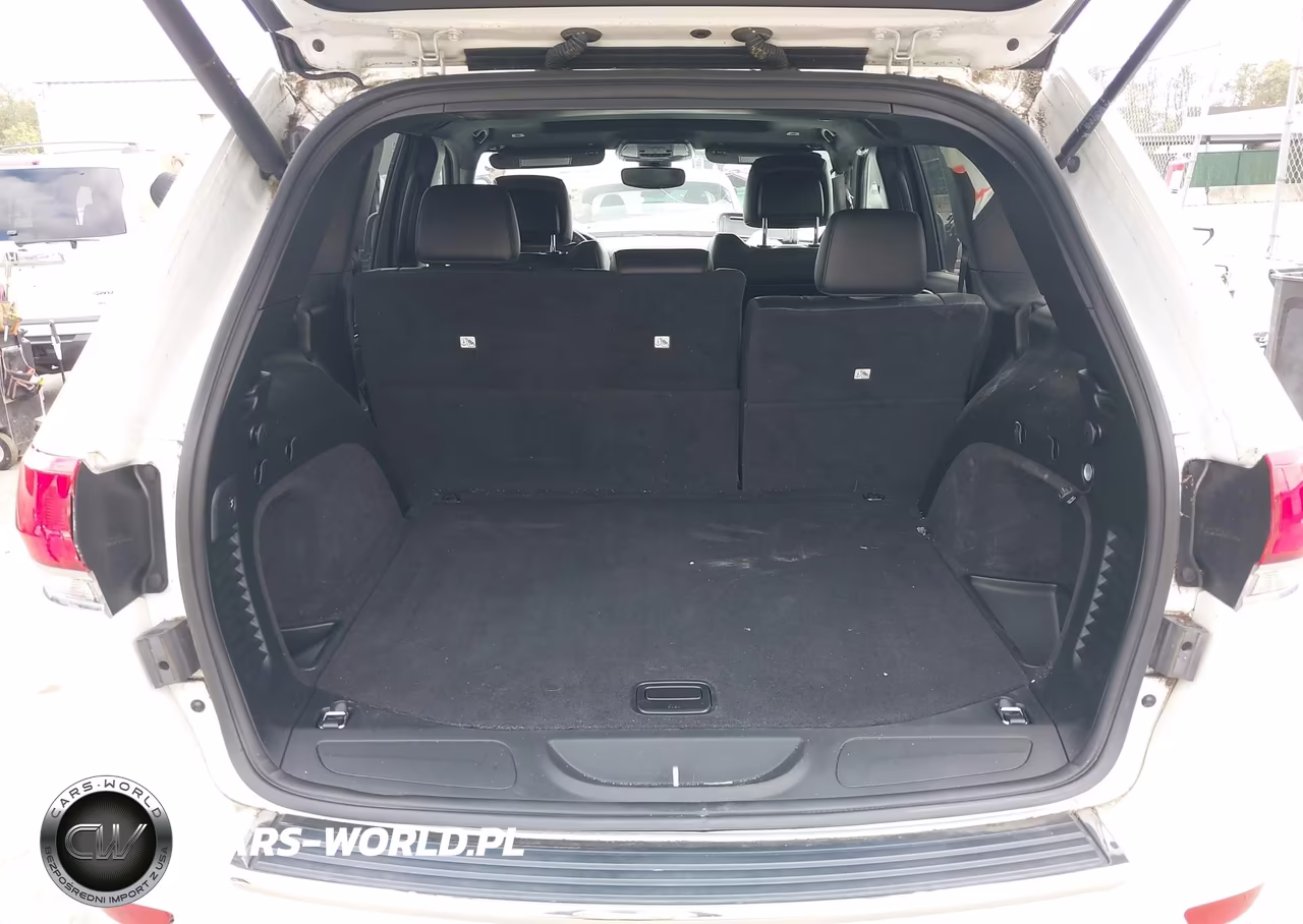 2021 Jeep Grand Cherokee Limited 4X4 VIN:1C4RJFBG1MC509214 - 17