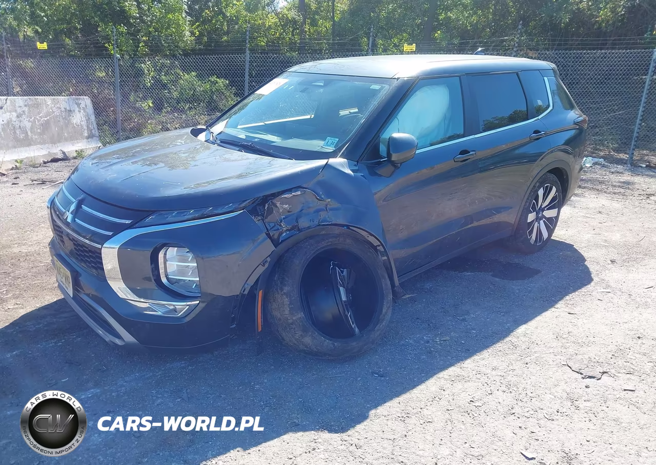 2026 Mitsubishi Outlander Le 2.5 2Wd-Se 2.5 2Wd VIN:JA4J3VAB2TZ008409 - 2