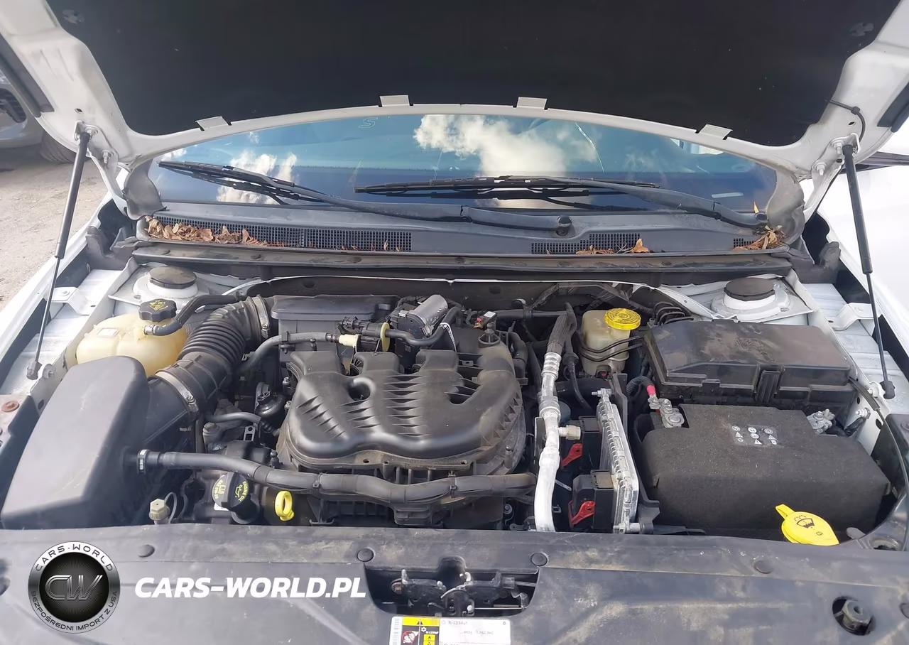2015 Chrysler 200 S VIN:1C3CCCBG1FN736171 - 10