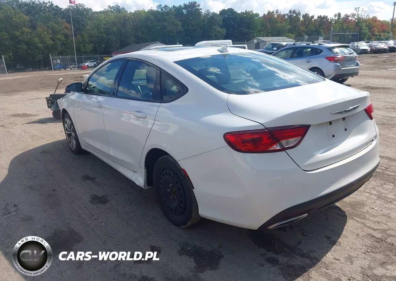 2015 Chrysler 200 S VIN:1C3CCCBG1FN736171 - 3