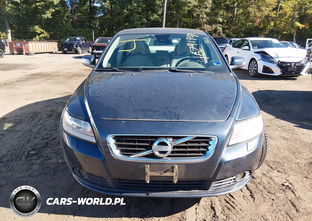 2011 Volvo S40 T5-T5 R-Design VIN:YV1672MS5B2535405 - 6
