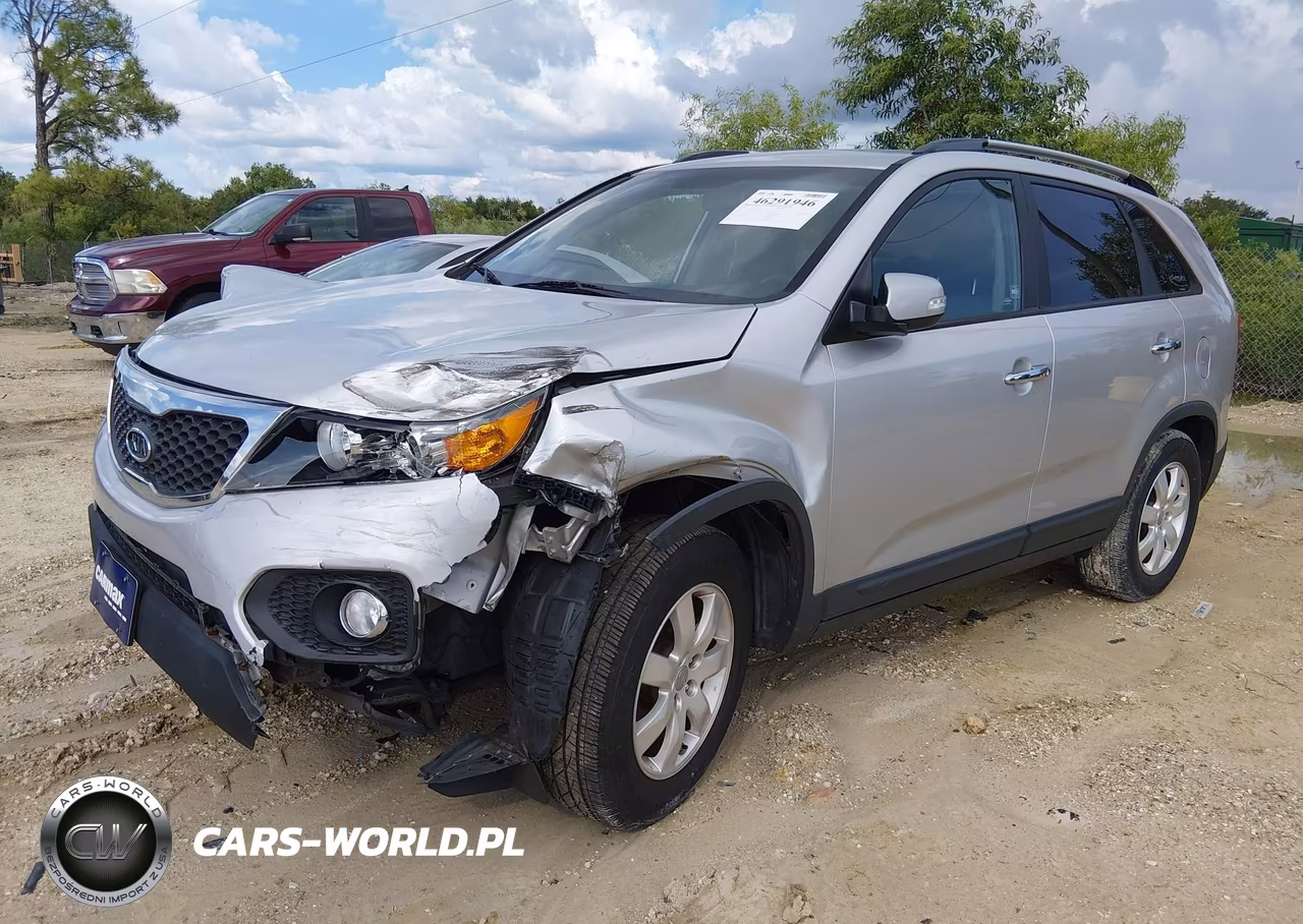 2013 Kia Sorento Lx VIN:5XYKT3A68DG393525 - 2