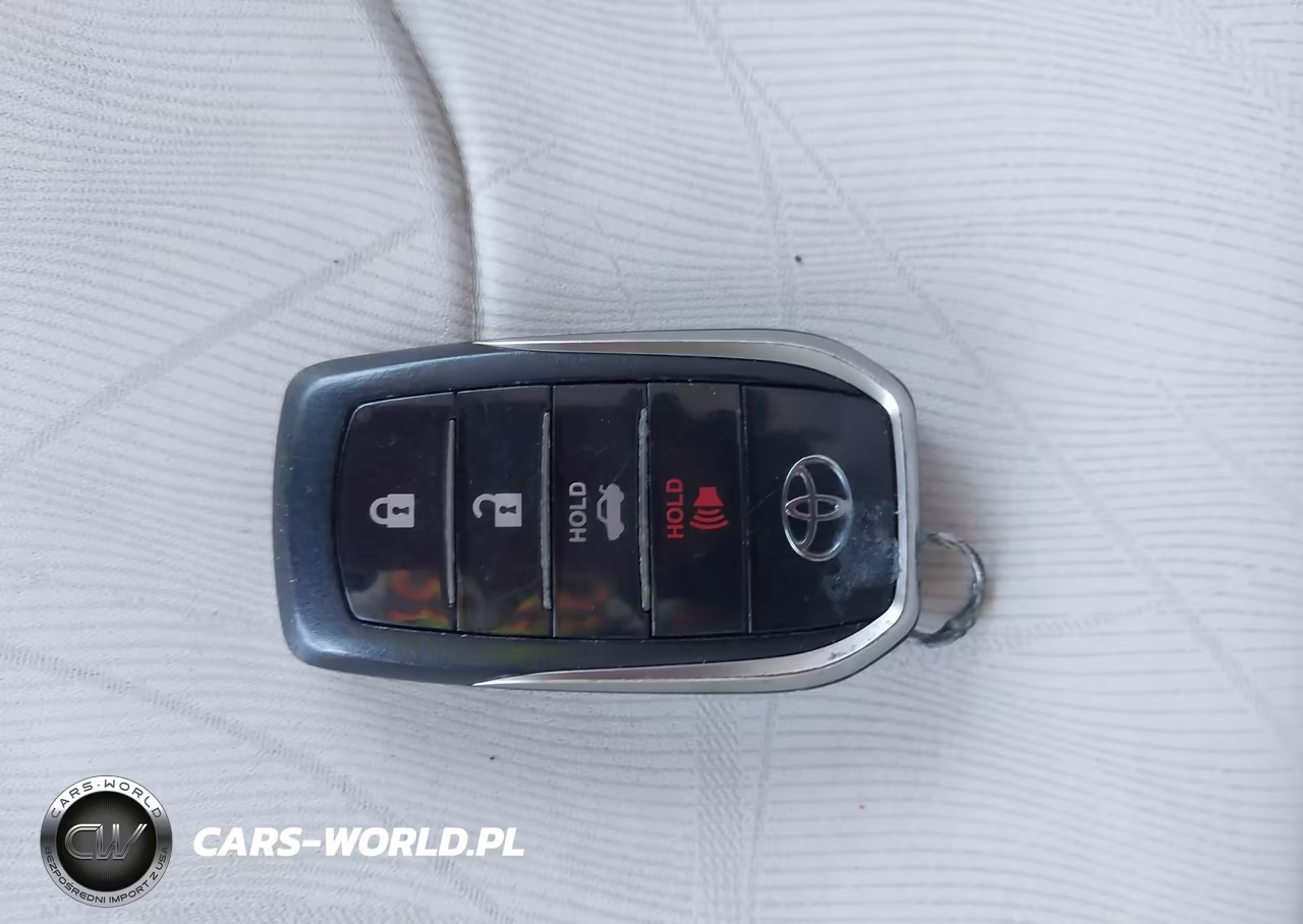 2018 Toyota Mirai VIN:JTDBVRBD1JA004679 - 11