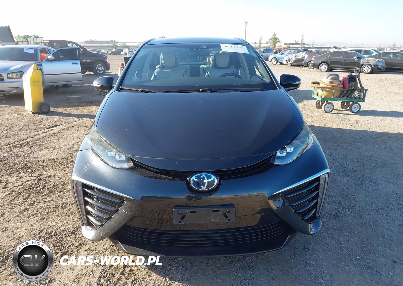 2018 Toyota Mirai VIN:JTDBVRBD1JA004679 - 12