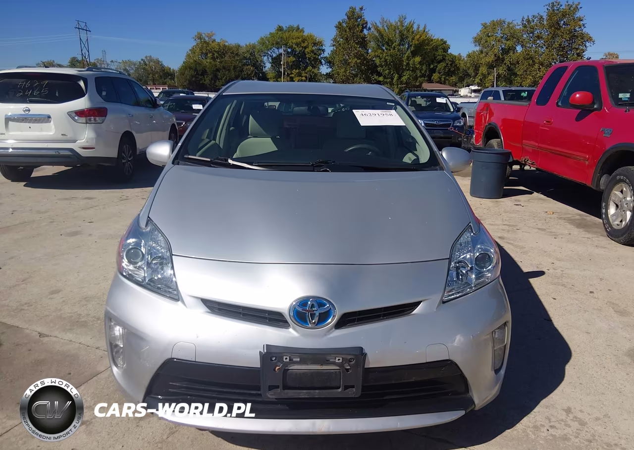 2015 Toyota Prius Two VIN:JTDKN3DU2F1883157 - 12