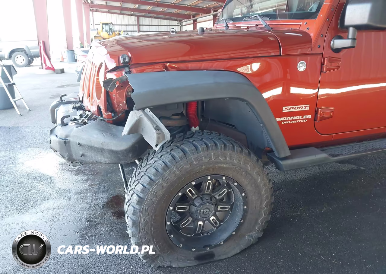 2014 Jeep Wrangler Unlimited Sport VIN:1C4BJWDGXEL232496 - 21