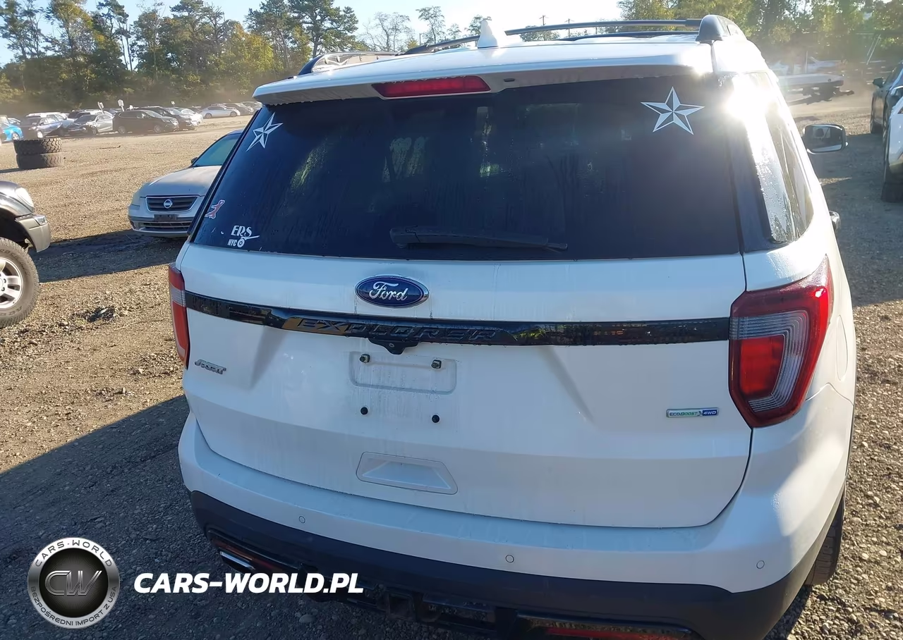 2016 Ford Explorer Sport VIN:1FM5K8GT1GGC00154 - 16