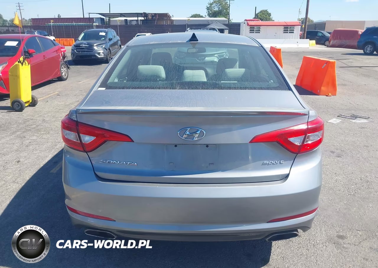 2016 Hyundai Sonata Sport VIN:5NPE34AF6GH396343 - 16
