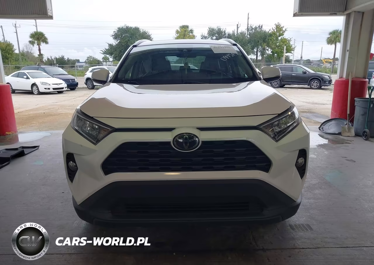 2020 Toyota Rav4 Xle Premium VIN:2T3C1RFV2LW094514 - 12