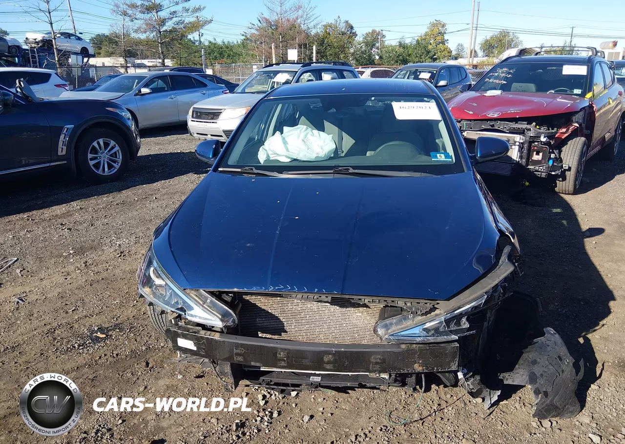 2020 Hyundai Elantra Sel VIN:5NPD84LF2LH576813 - 12