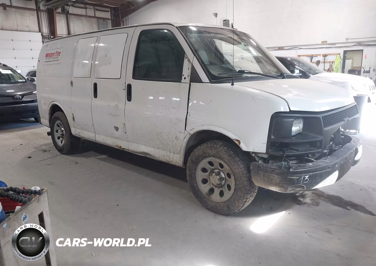 2014 Chevrolet Express 1500 Work Van VIN:1GCSGAFX9E1111453 - 1