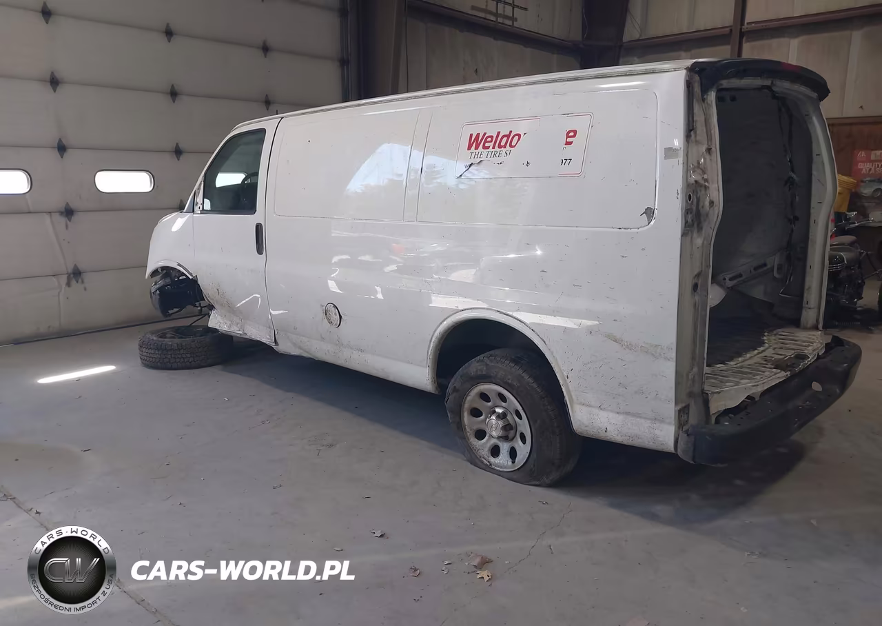 2014 Chevrolet Express 1500 Work Van VIN:1GCSGAFX9E1111453 - 3