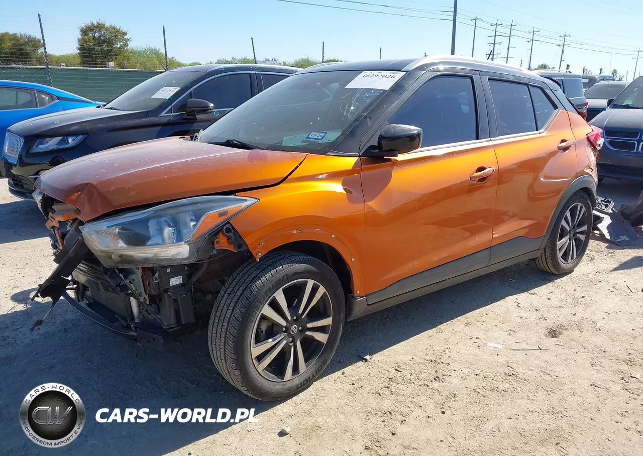 2019 Nissan Kicks Sv VIN:3N1CP5CU4KL553411 - 2