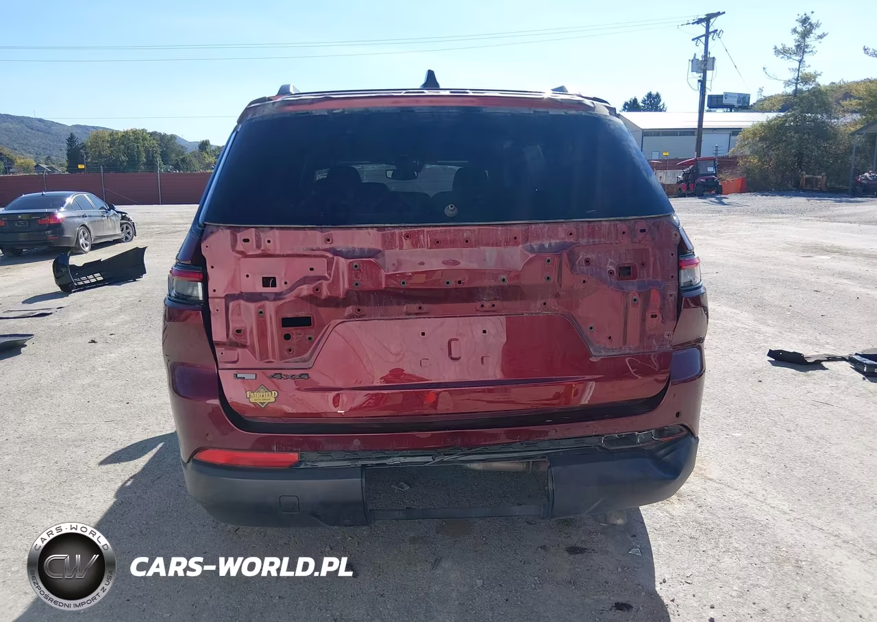 2023 Jeep Grand Cherokee L Altitude 4X4 VIN:1C4RJKAG3P8769812 - 17