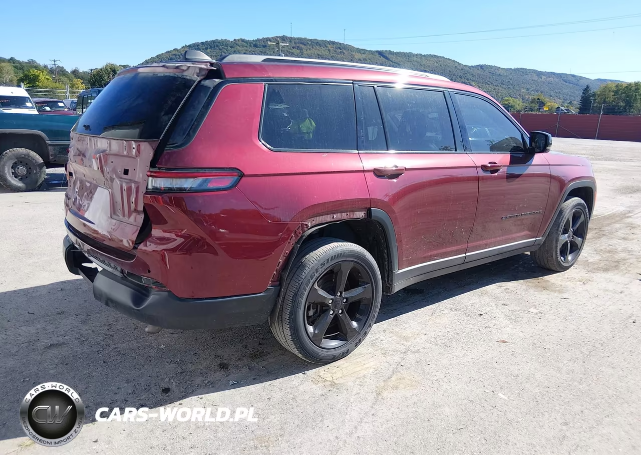 2023 Jeep Grand Cherokee L Altitude 4X4 VIN:1C4RJKAG3P8769812 - 4