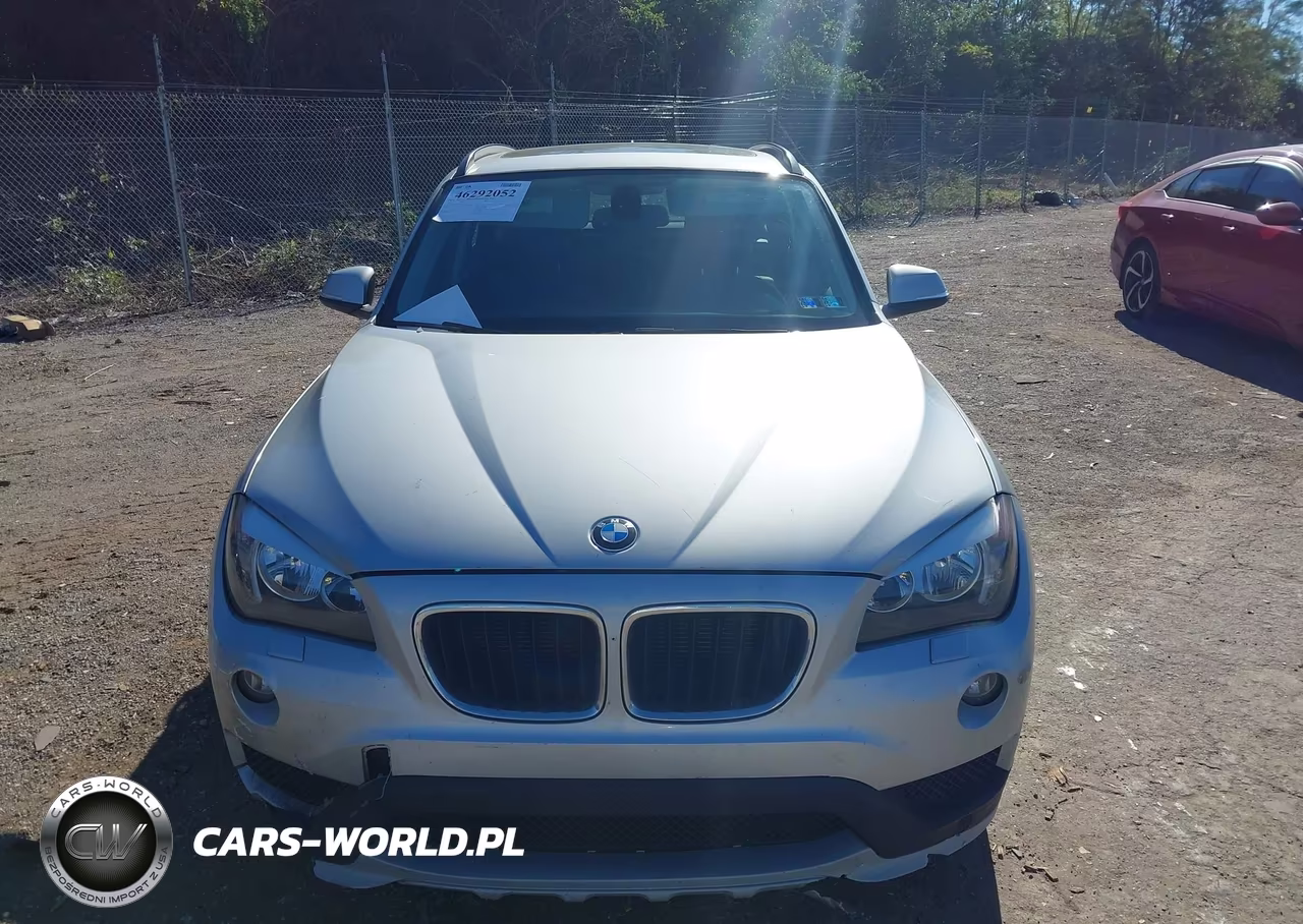 2015 BMW X1 xDrive28I VIN:WBAVL1C50FVY39083 - 13