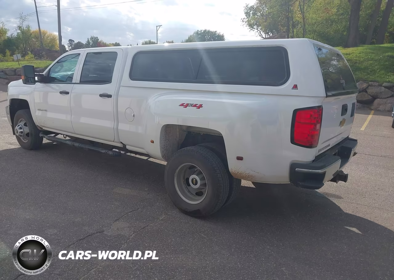 2018 Chevrolet Silverado 3500Hd Wt VIN:1GC4KYCG9JF280597 - 3